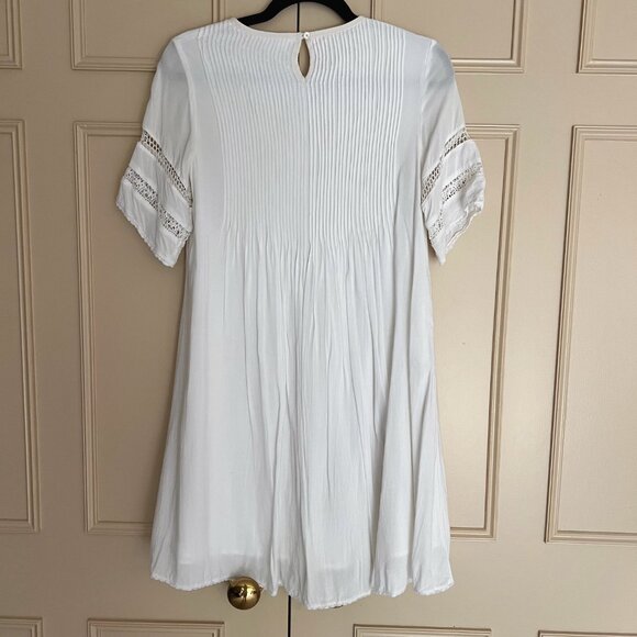 Wilfred White Pleated Dress - Picture 6 of 9